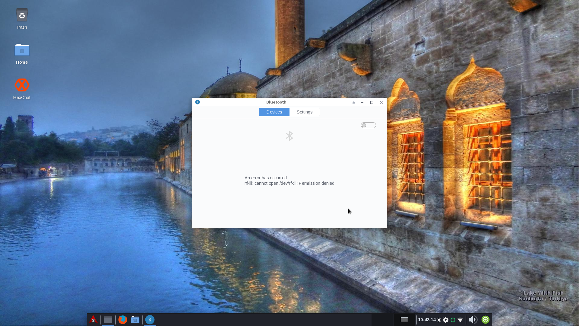 Archman desktop screenshot: 2019 09 bluetooth panel showing rfkill error