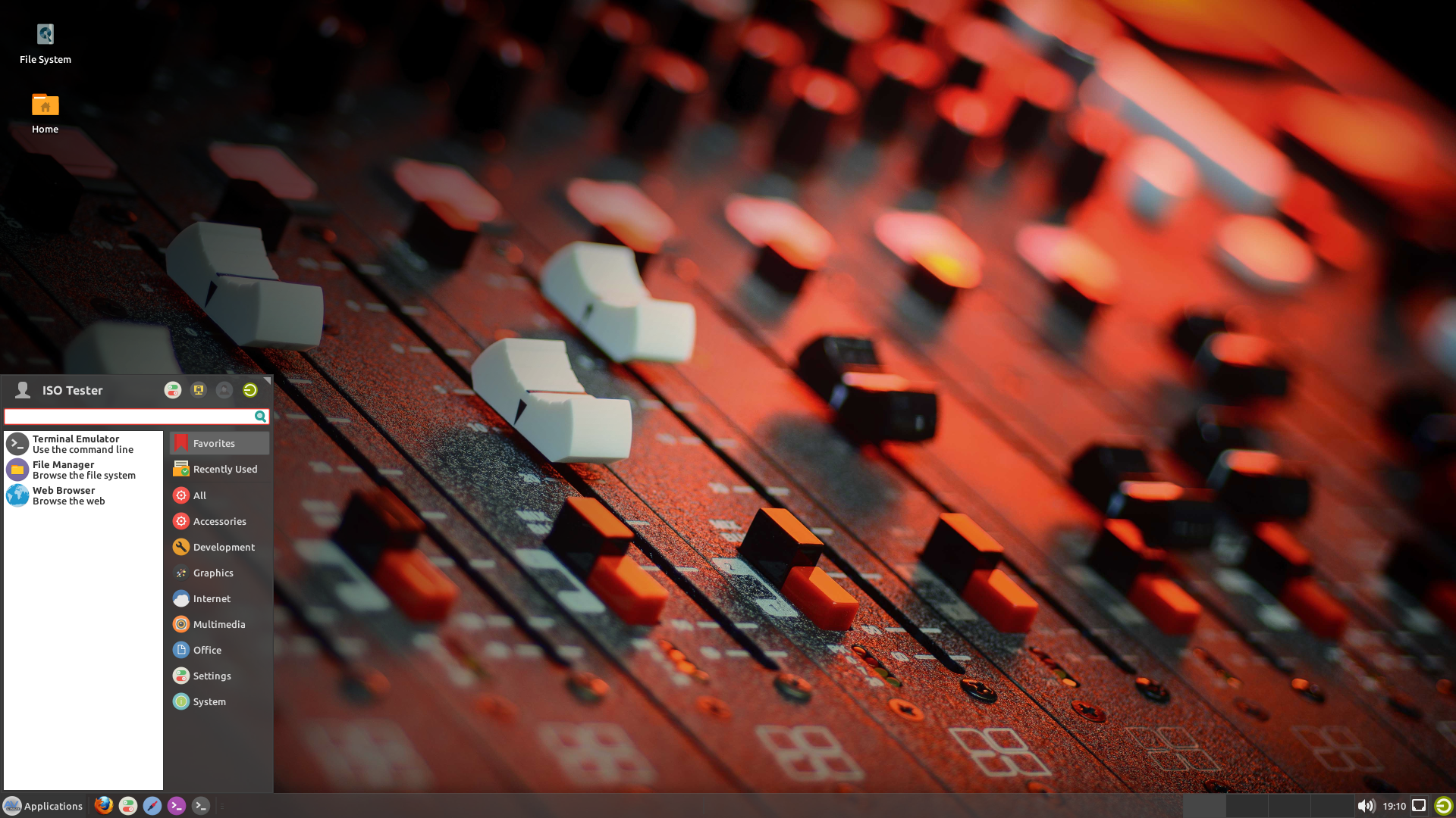 AV Linux desktop screenshot: 2019.4.10