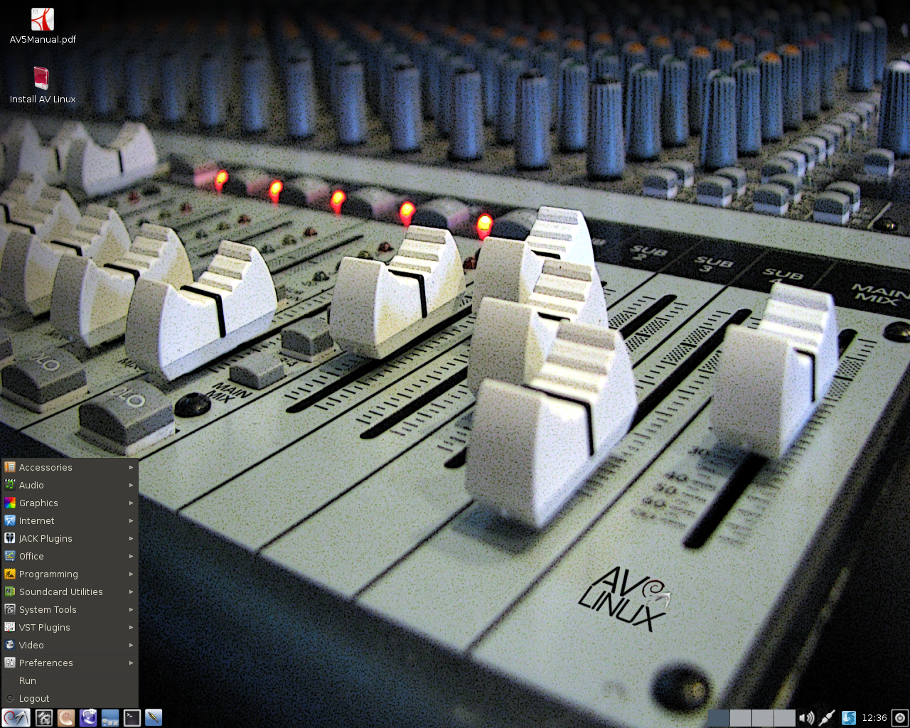 AV Linux desktop screenshot: 5