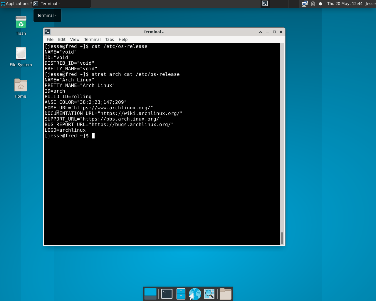 Bedrock desktop screenshot: 0.7.20 void and arch