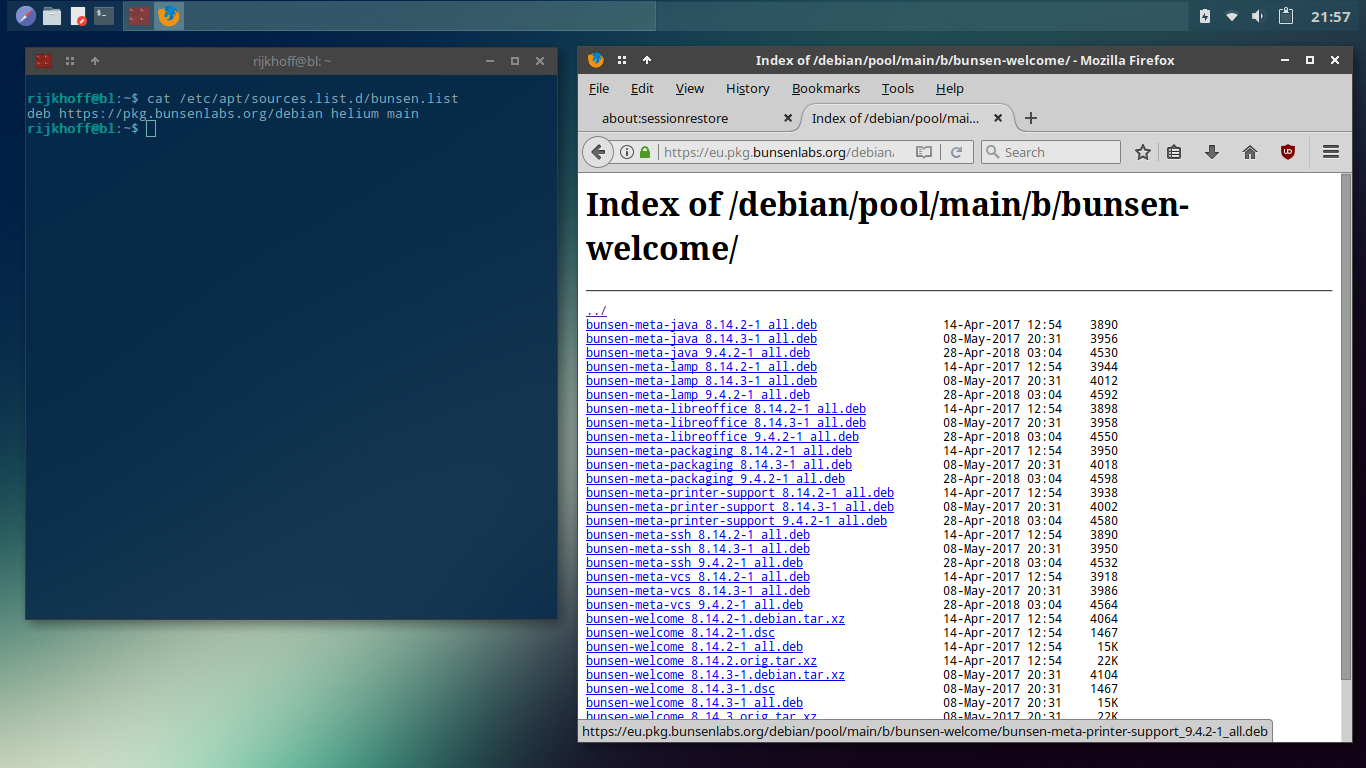 BunsenLabs desktop screenshot: helium bunsenlabs repos