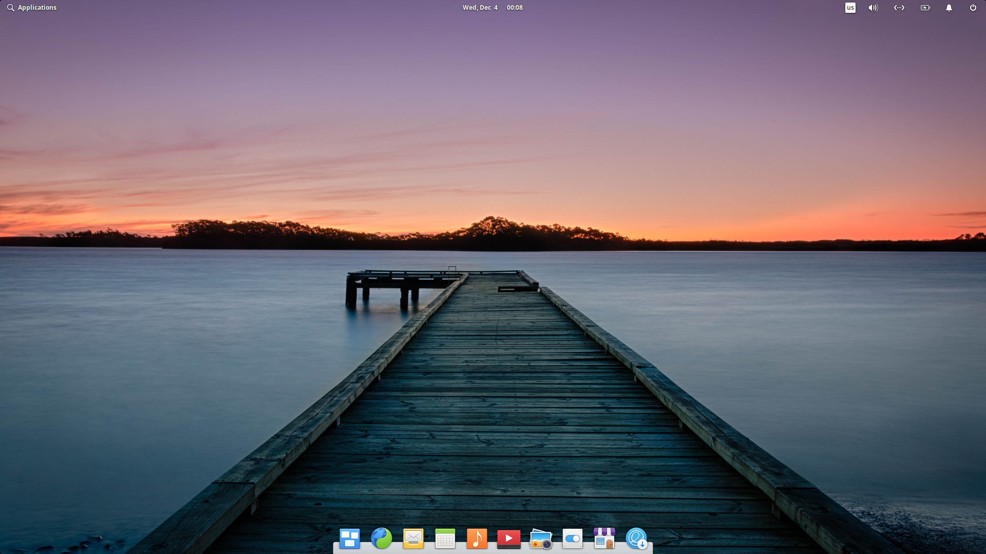 elementary desktop screenshot: 5.1 live desktop