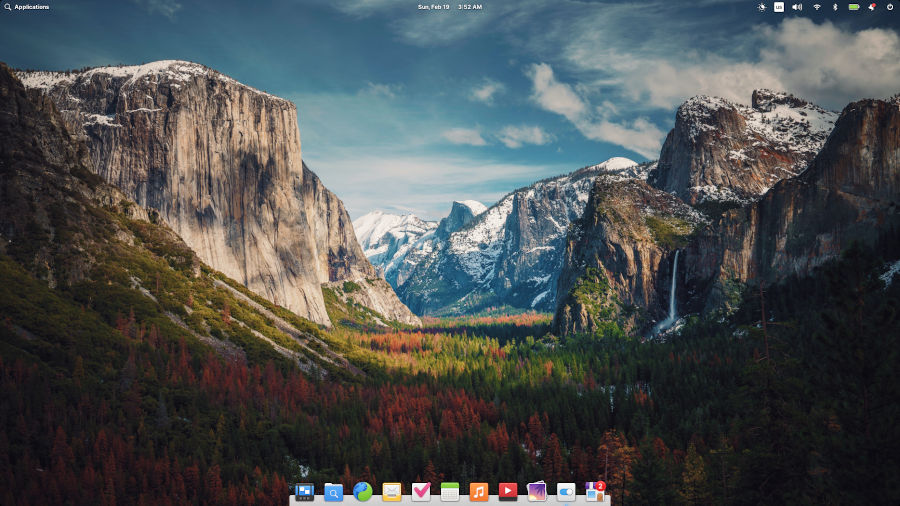 elementary desktop screenshot: 7 default