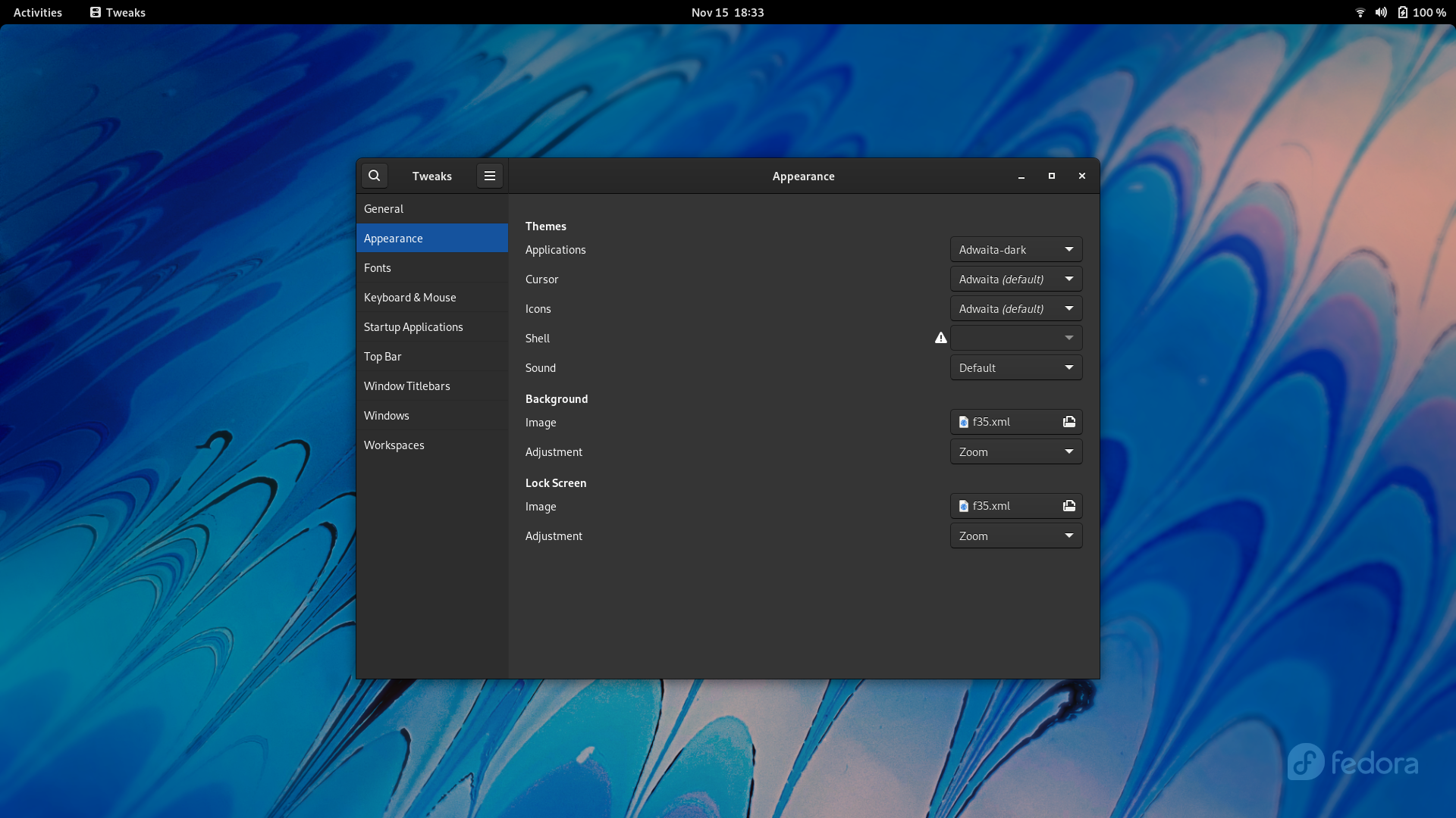 Fedora desktop screenshot: 35 changing themes