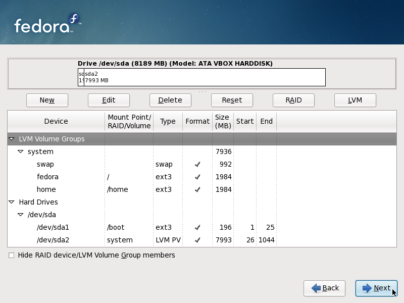 Fedora desktop screenshot: lvm install 04