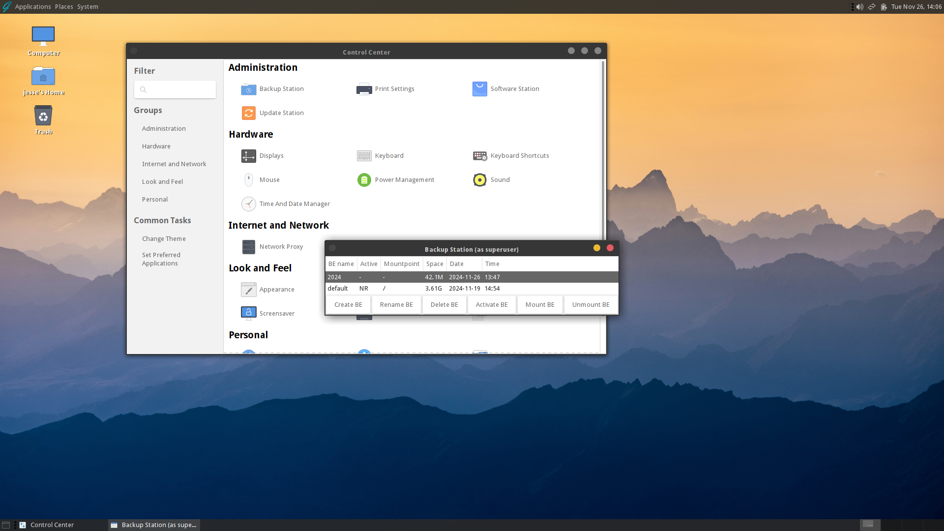 GhostBSD desktop screenshot: 24.10.1 boot