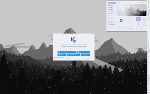 KaOS desktop screenshot: Distribution overview