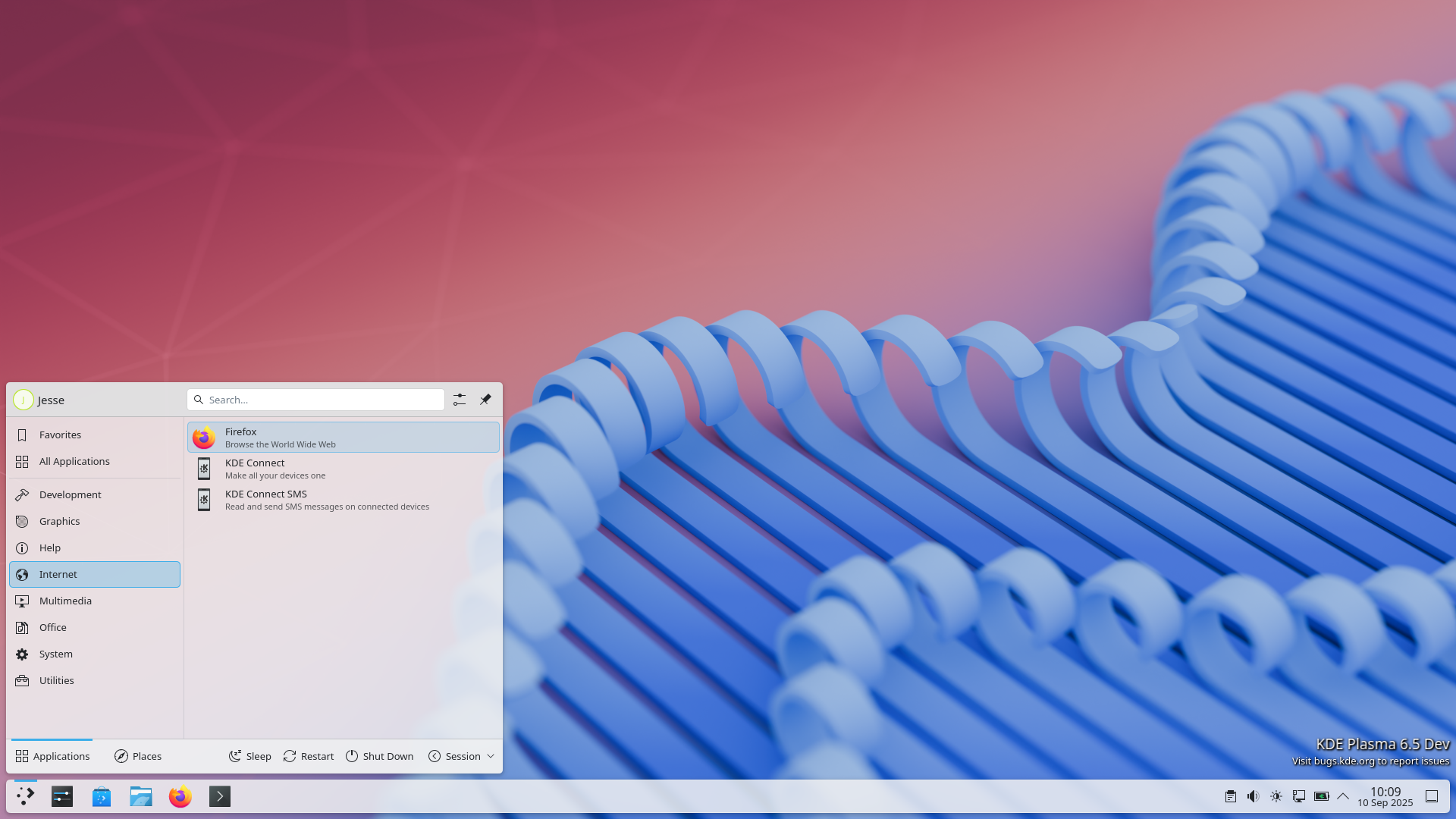 KDE Linux desktop screenshot: 2025 menu