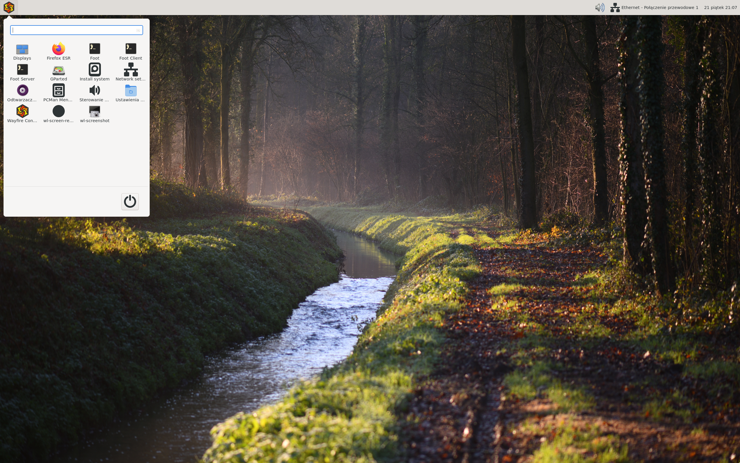 LajtLinux desktop screenshot: 13 20260817 wayfire