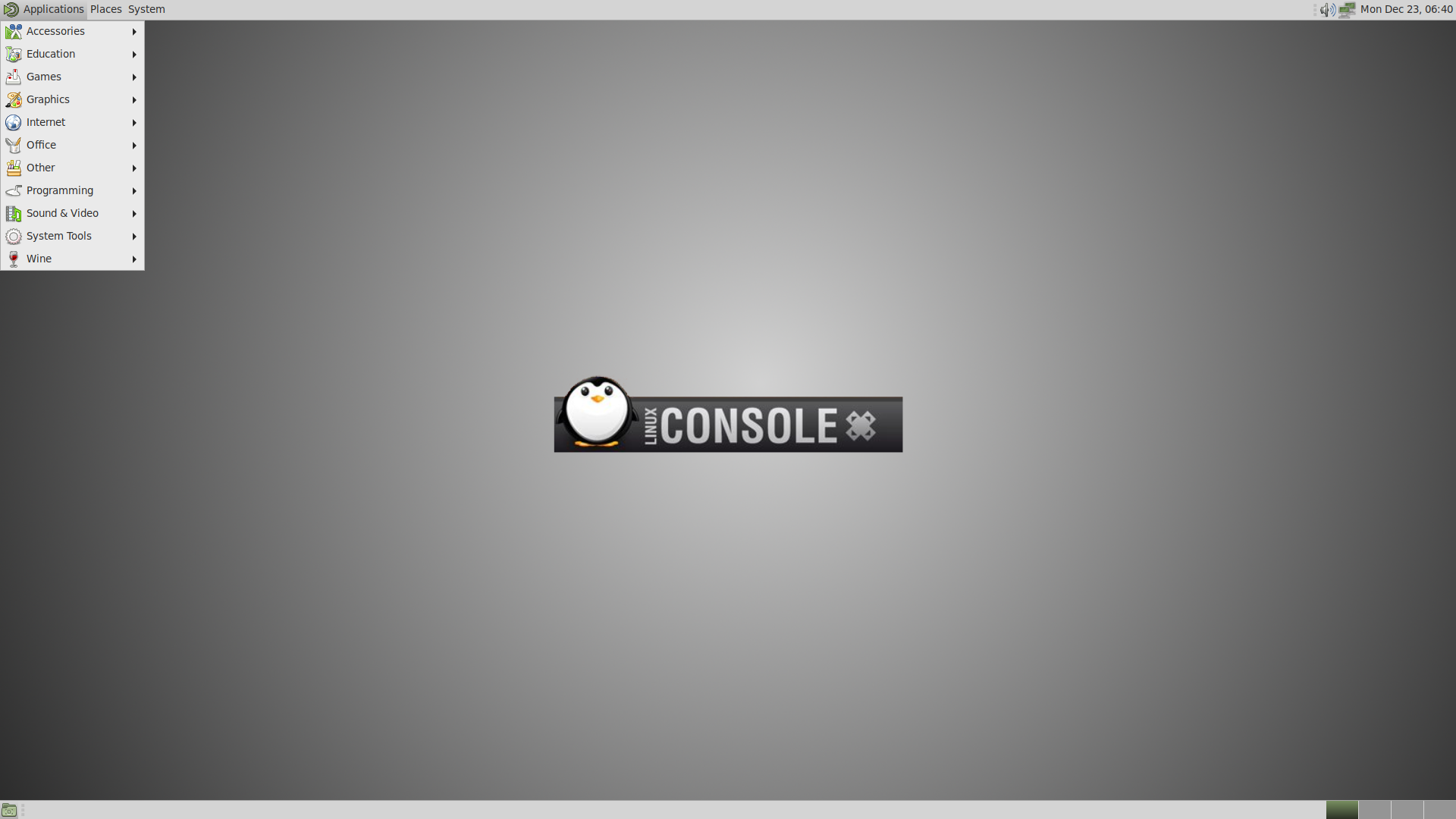 LinuxConsole desktop screenshot: 2019