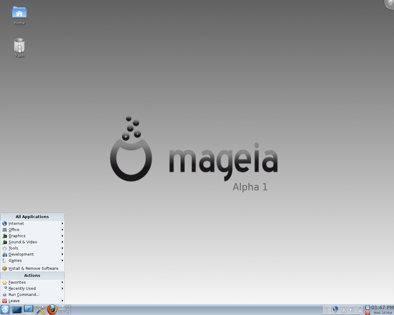 Mageia desktop screenshot: 1 alpha2