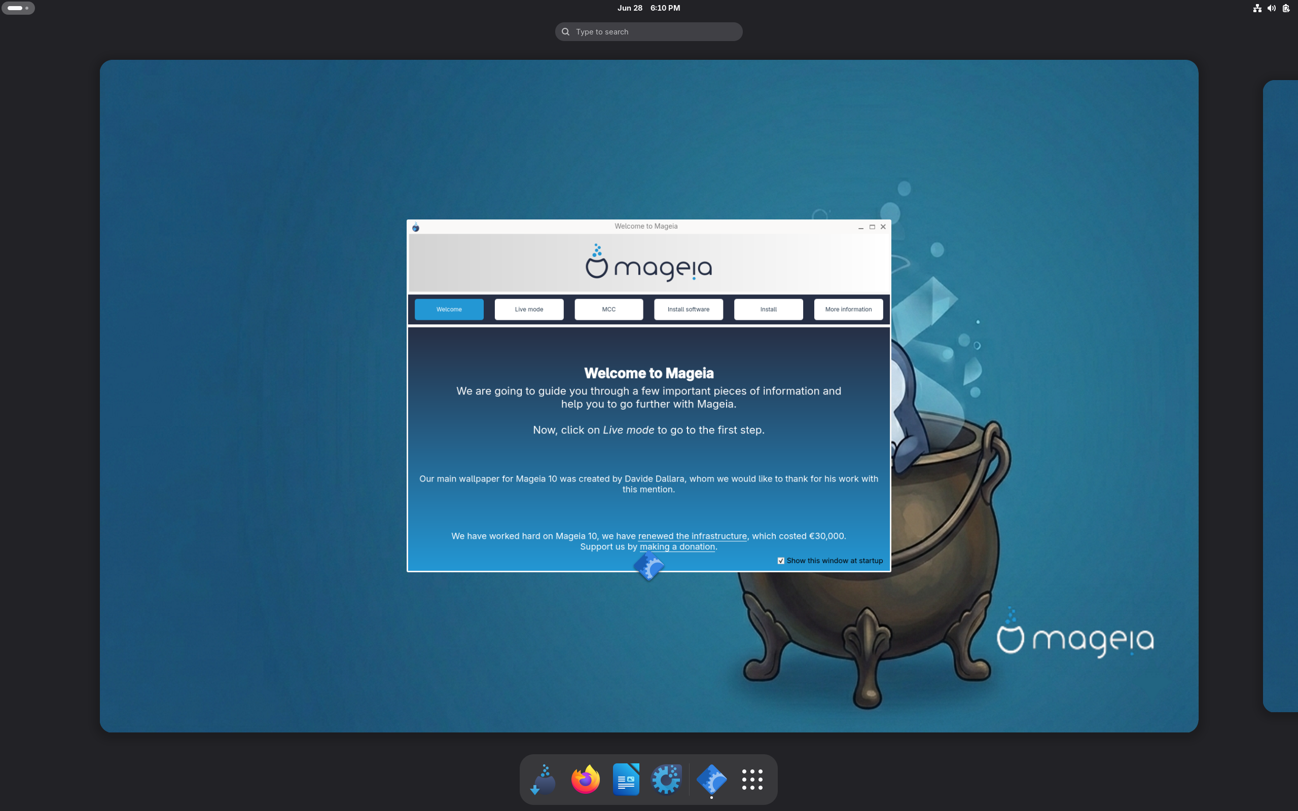 Mageia desktop screenshot: 10 gnome