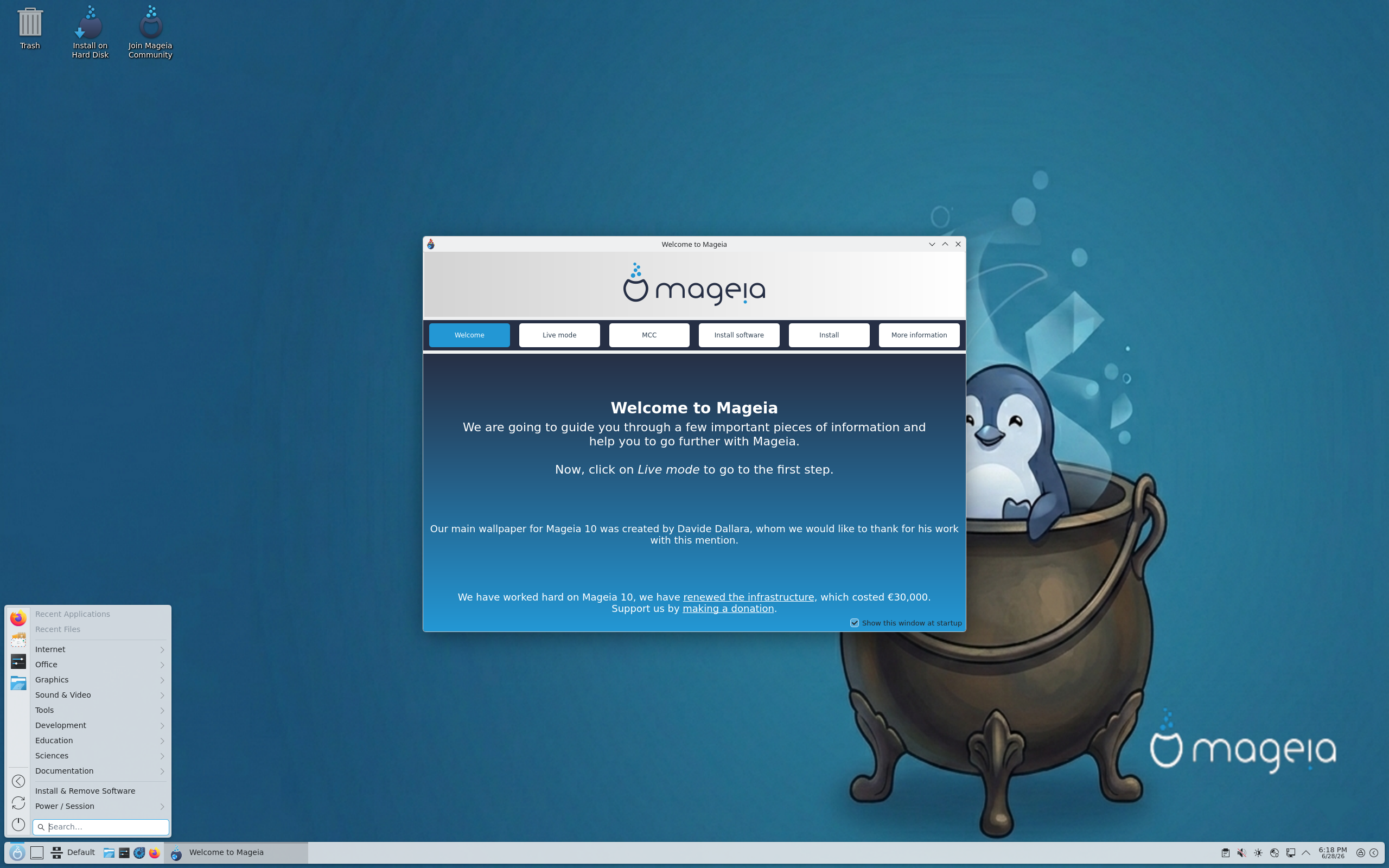 Mageia desktop screenshot: 10 kde