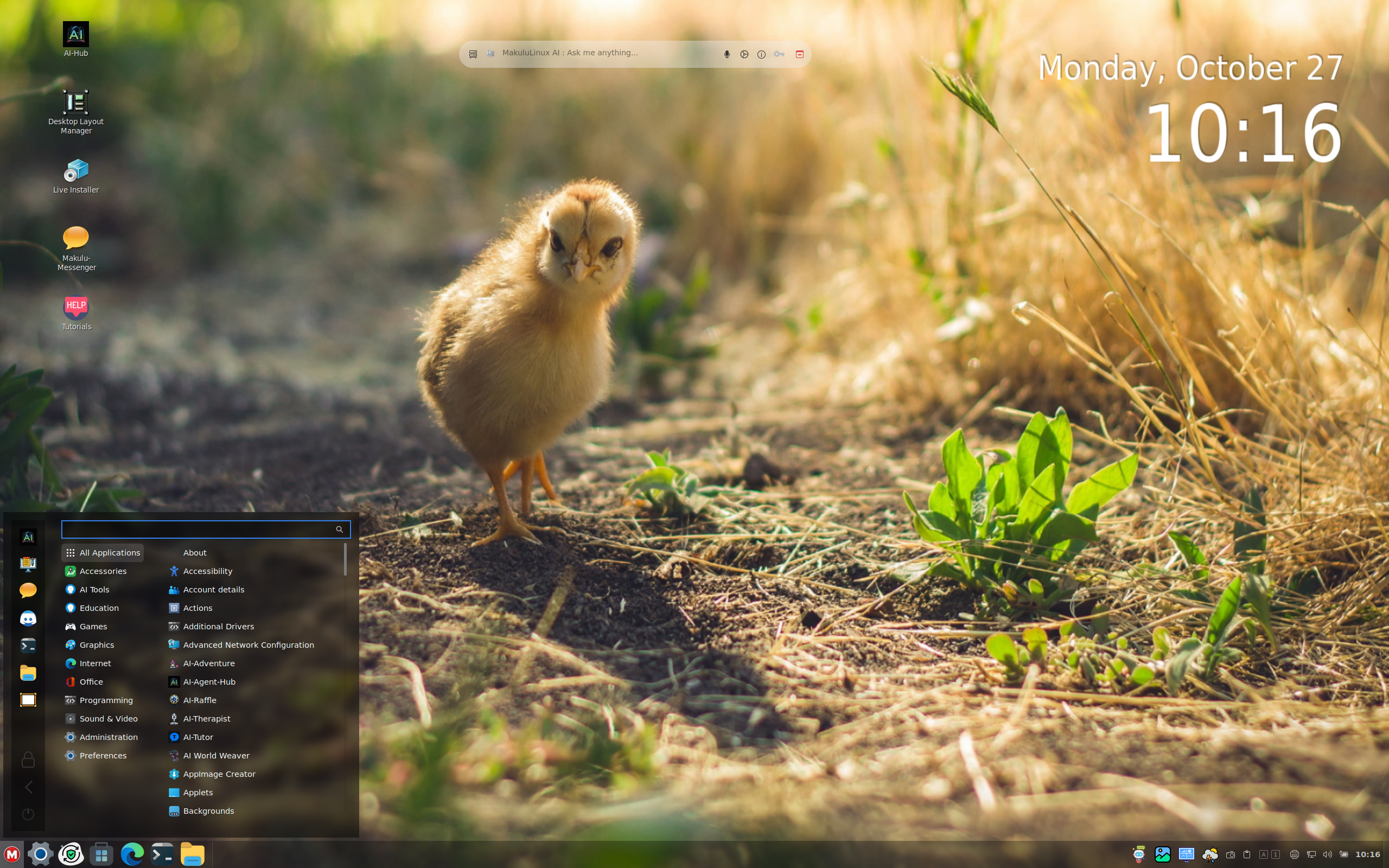 MakuluLinux desktop screenshot: 2025 10 25