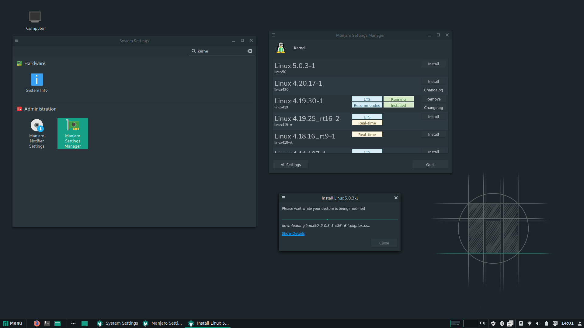 Manjaro desktop screenshot: 18.0.4 installing a new kernel
