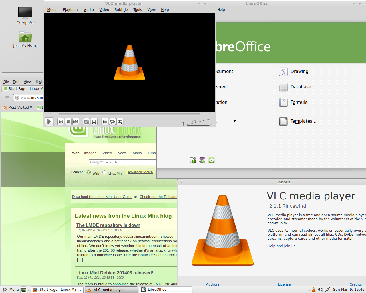 Linux Mint desktop screenshot: linuxmint debian 201403 apps