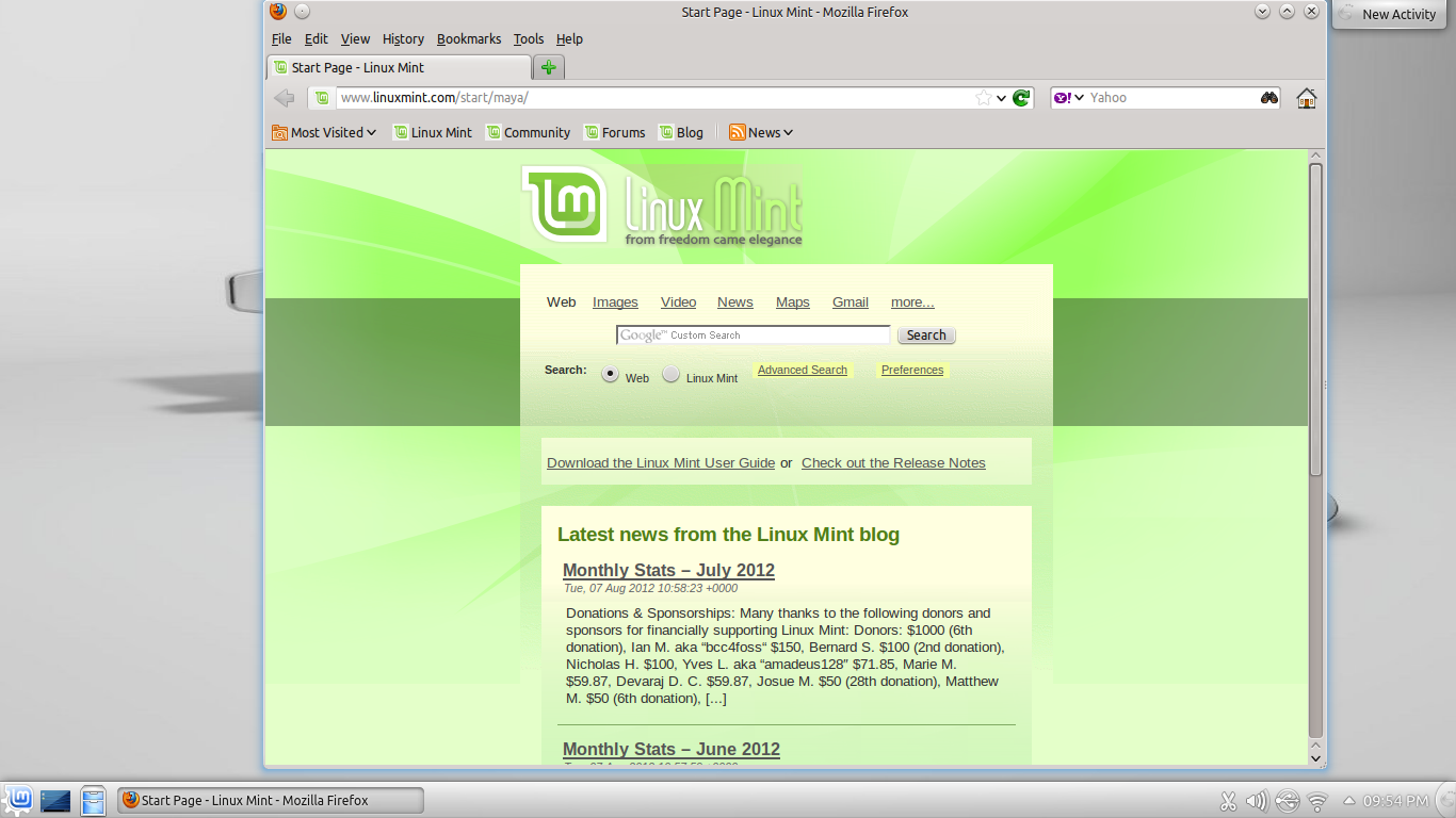 Linux Mint desktop screenshot: 13 kde website