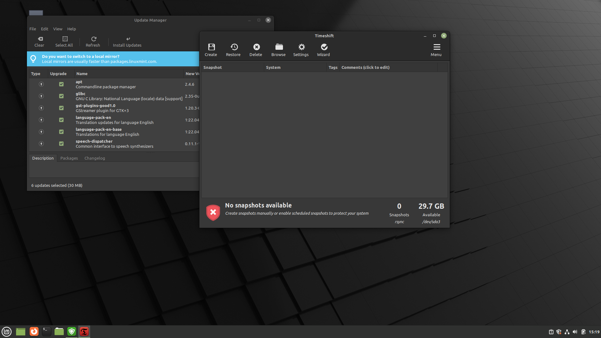 Linux Mint desktop screenshot: 21 updates