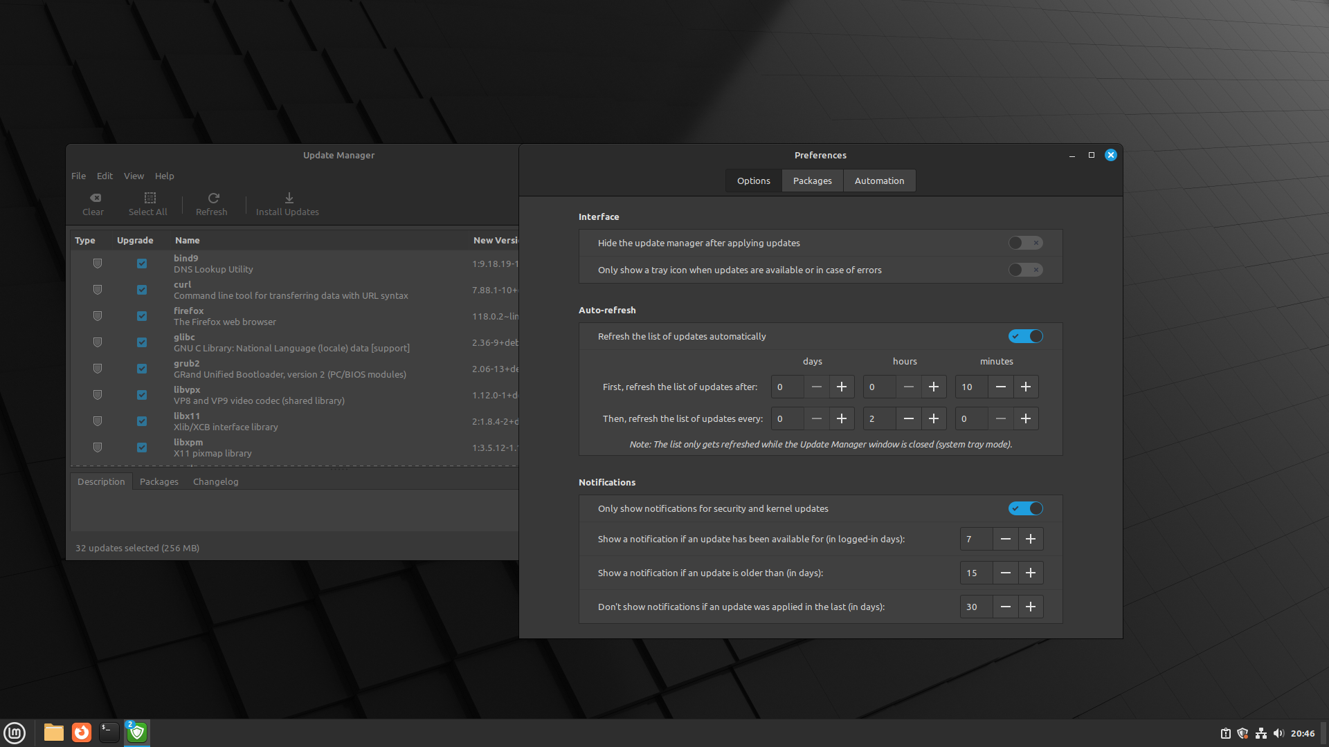 Linux Mint desktop screenshot: 6 lmde updates