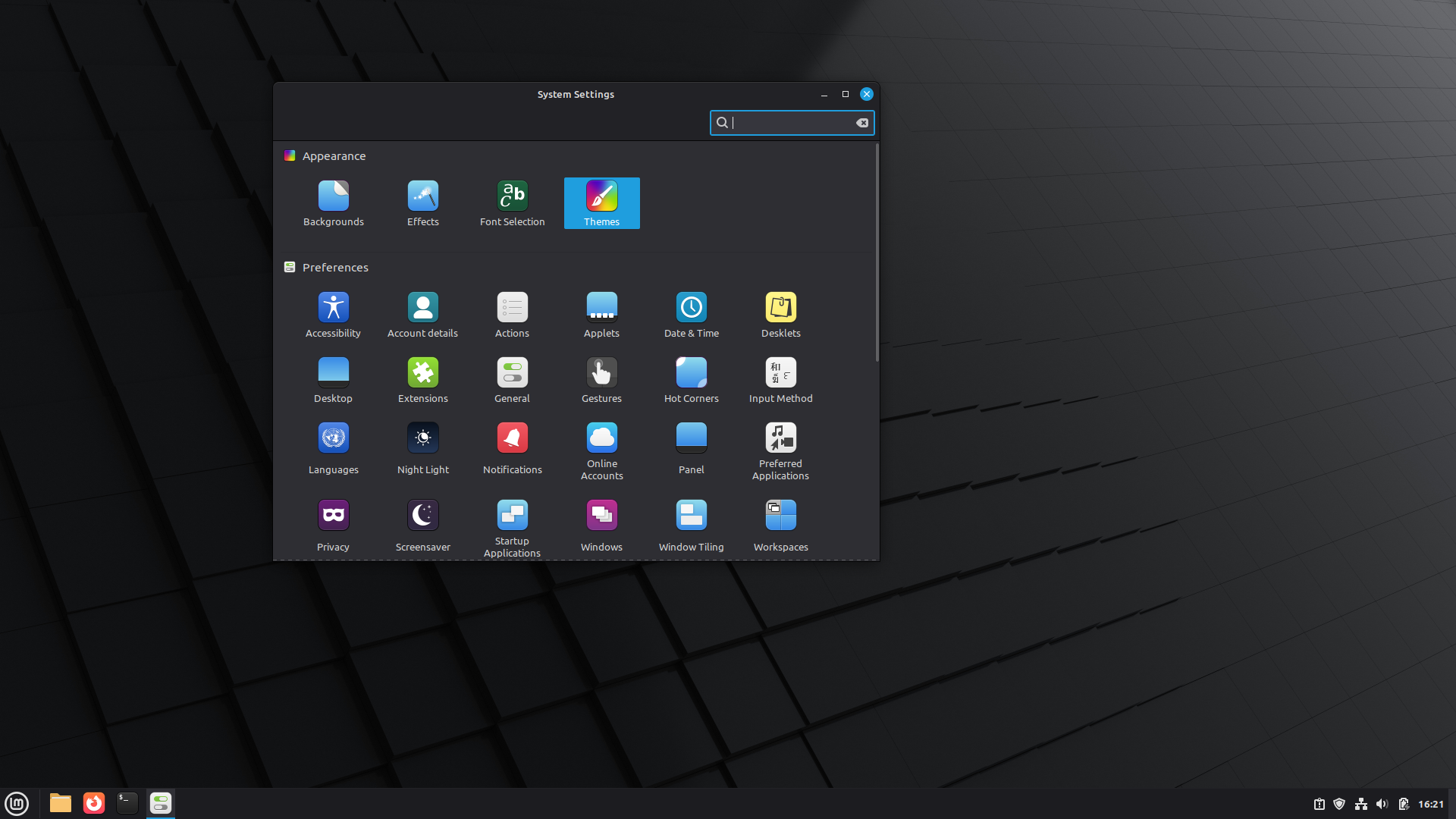 Linux Mint desktop screenshot: 7 lmde settings