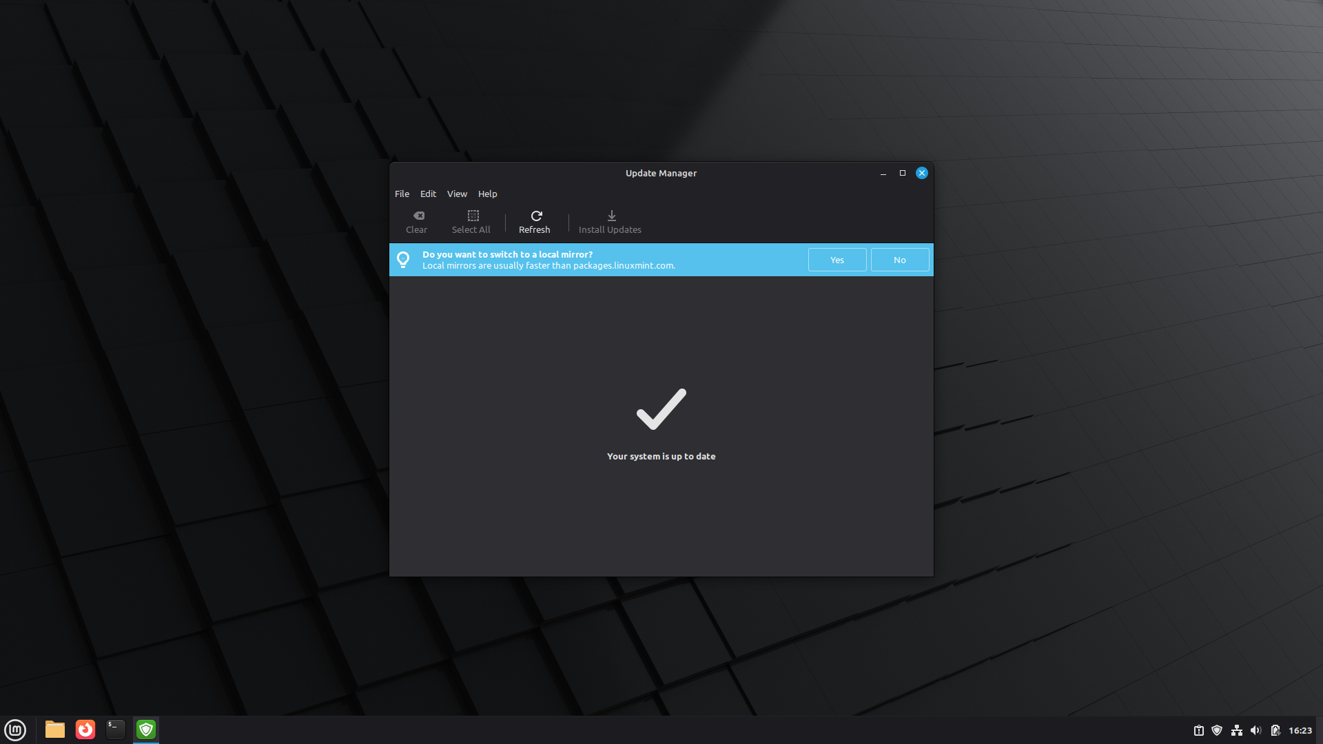 Linux Mint desktop screenshot: 7 lmde update