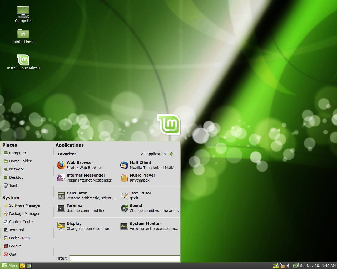 Linux Mint desktop screenshot: 8