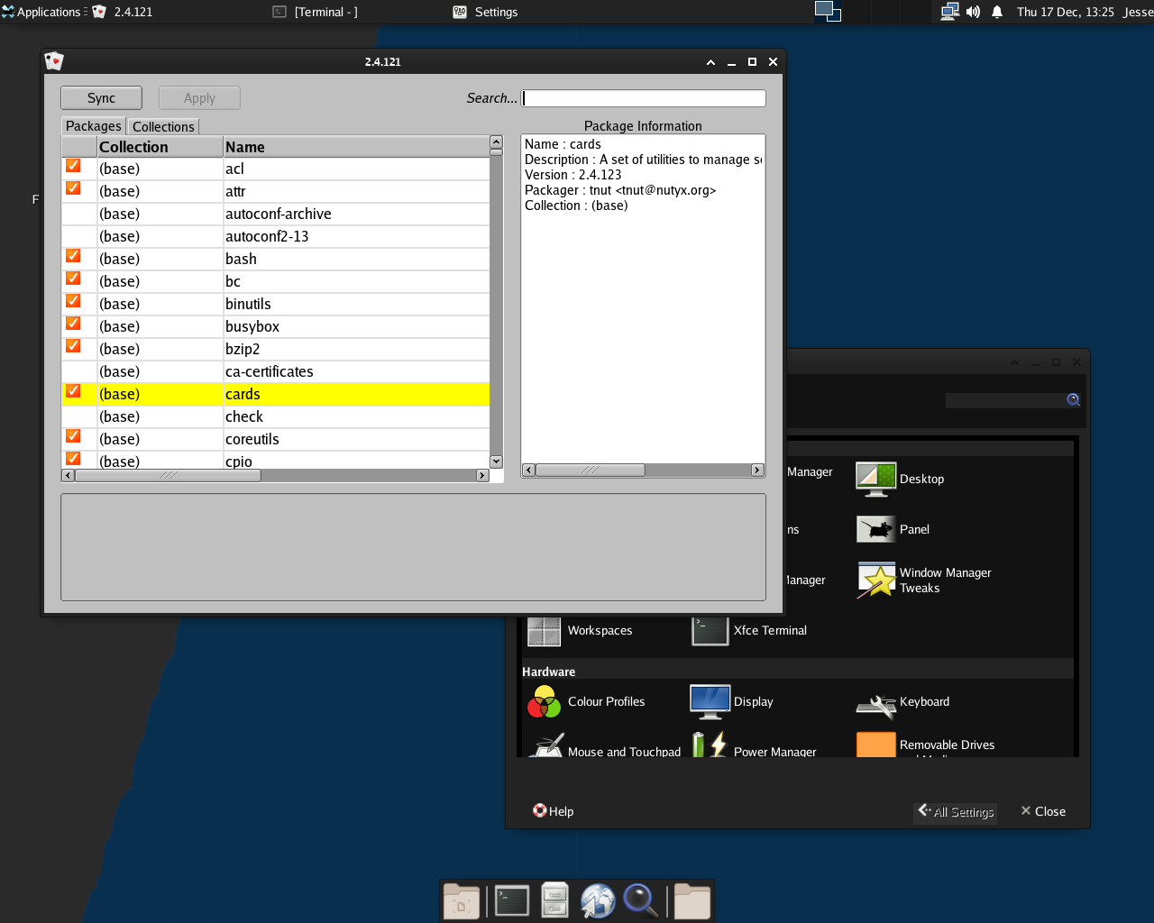 NuTyX desktop screenshot: 20.12.0 flcards