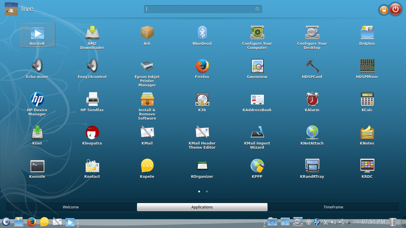 OpenMandriva desktop screenshot: 2013.0 menu