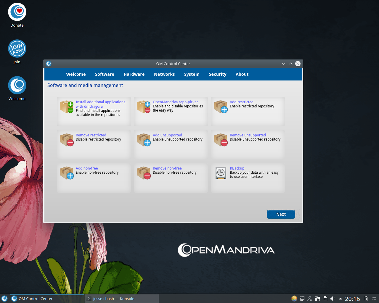 OpenMandriva desktop screenshot: 4.0 control centre