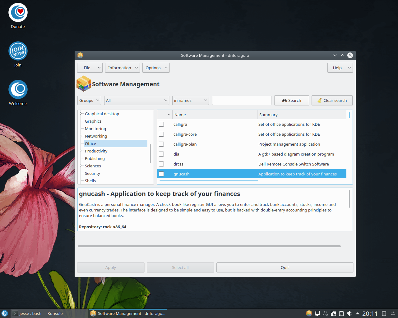 OpenMandriva desktop screenshot: 4.0 software