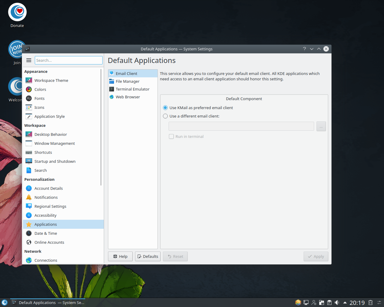 OpenMandriva desktop screenshot: 4.0 system settings