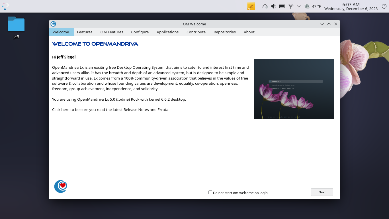 OpenMandriva desktop screenshot: 5.0 welcomescreen
