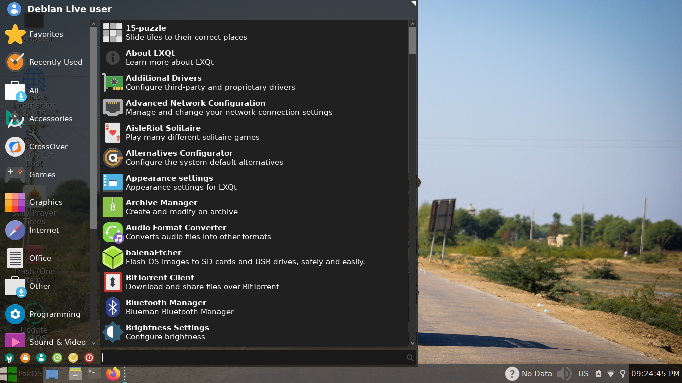 PakOS desktop screenshot: 2020 08 24 menu