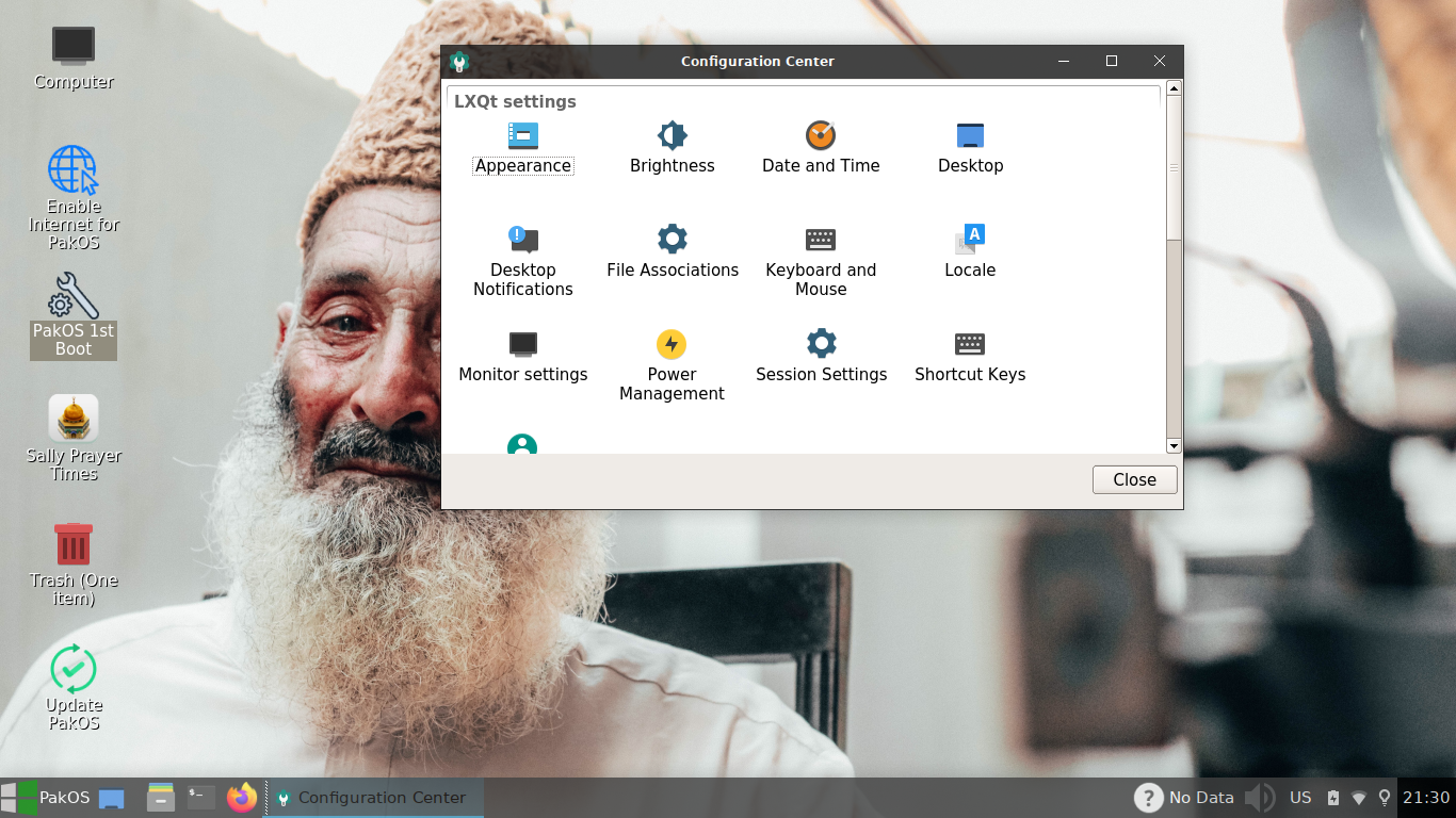 PakOS desktop screenshot: 2020 08 24 settings