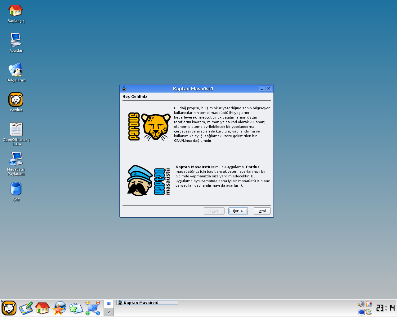 Pardus desktop screenshot: 1.0