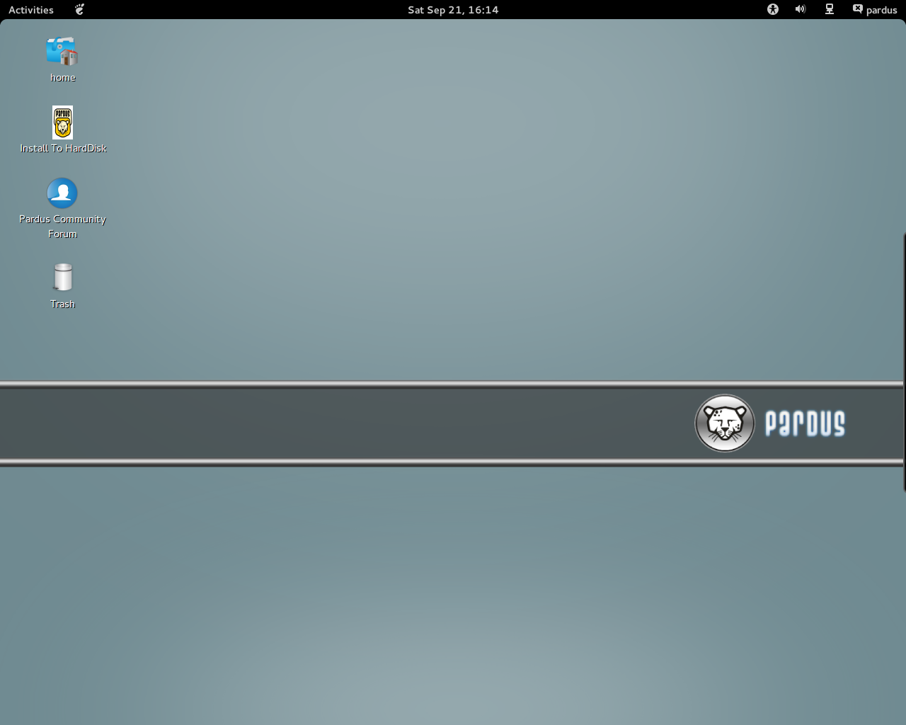 Pardus desktop screenshot: 2.0 community
