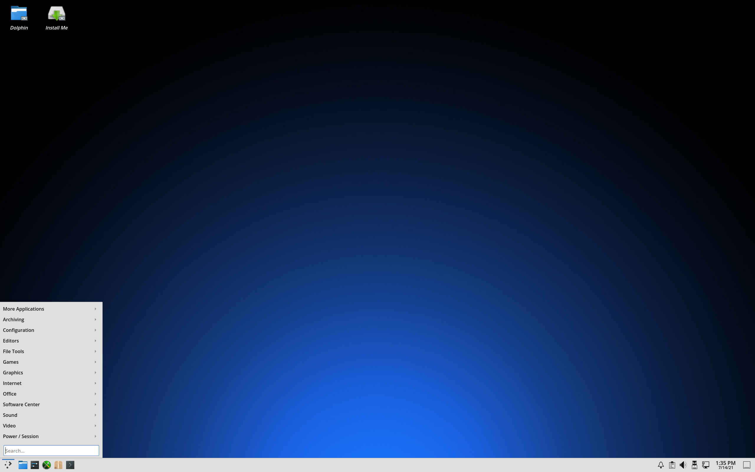 PCLinuxOS desktop screenshot: 2021.07