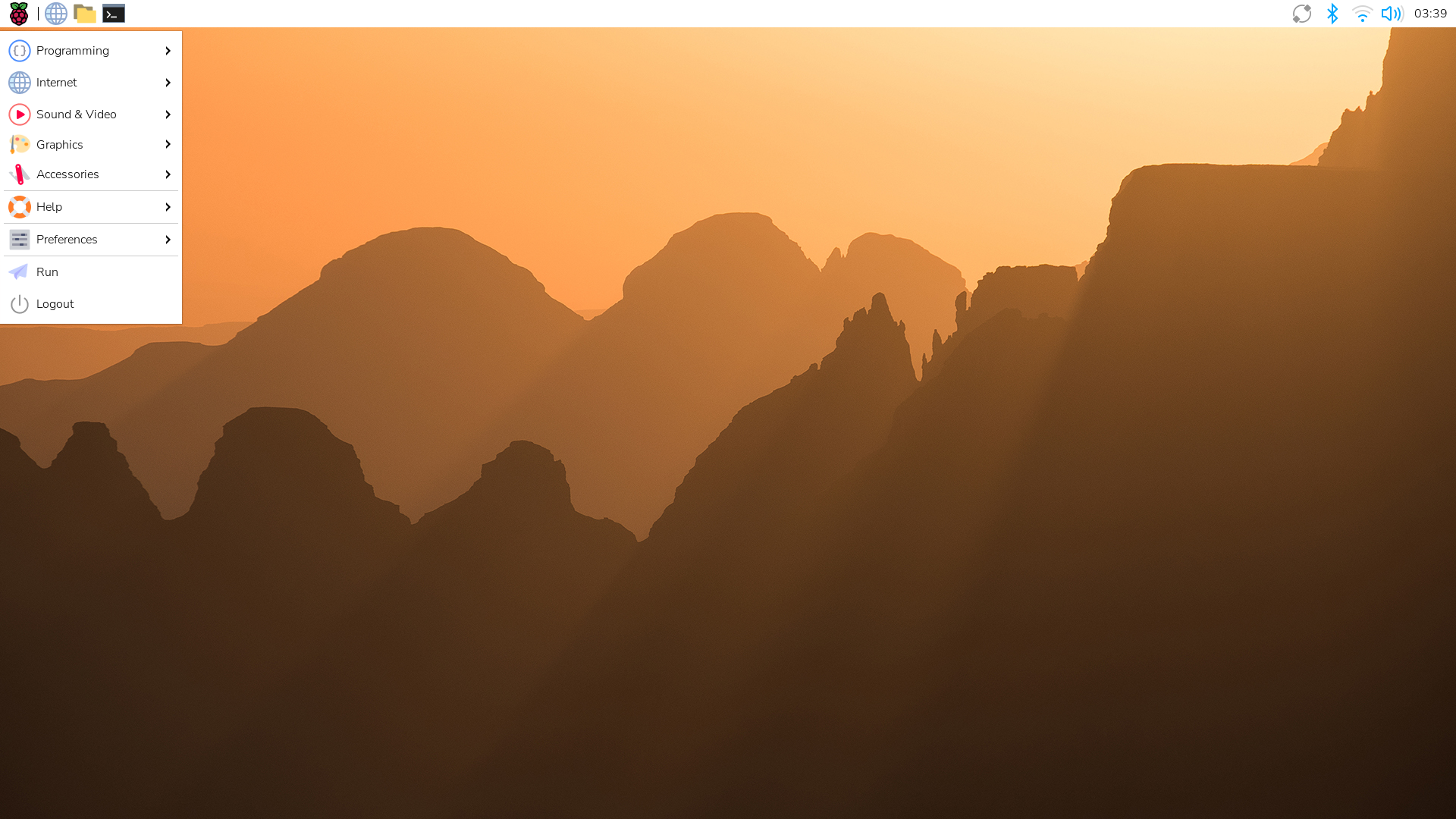 RasPiOS desktop screenshot: 2025 12 04