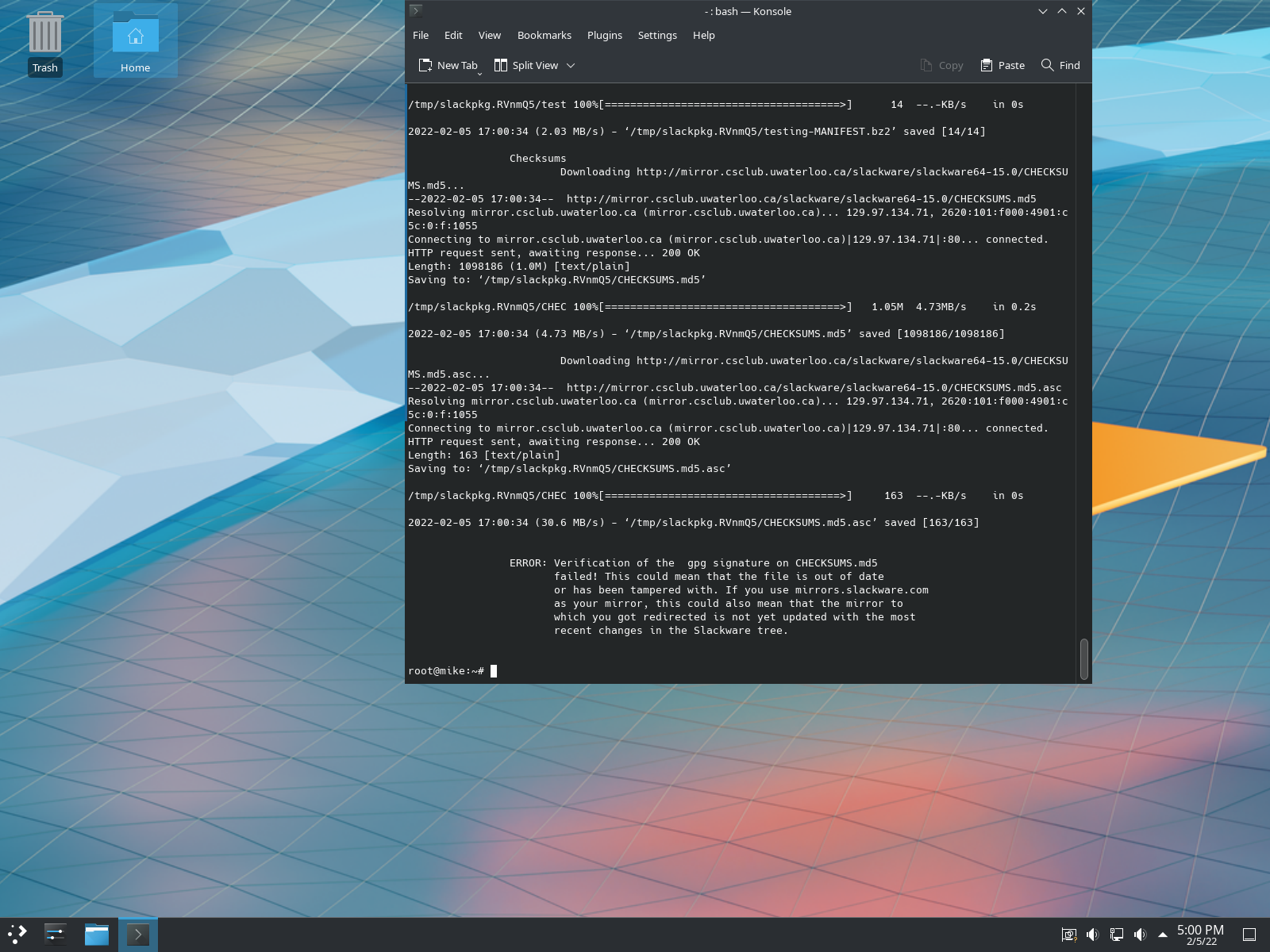Slackware desktop screenshot: 15.0 slackpkg