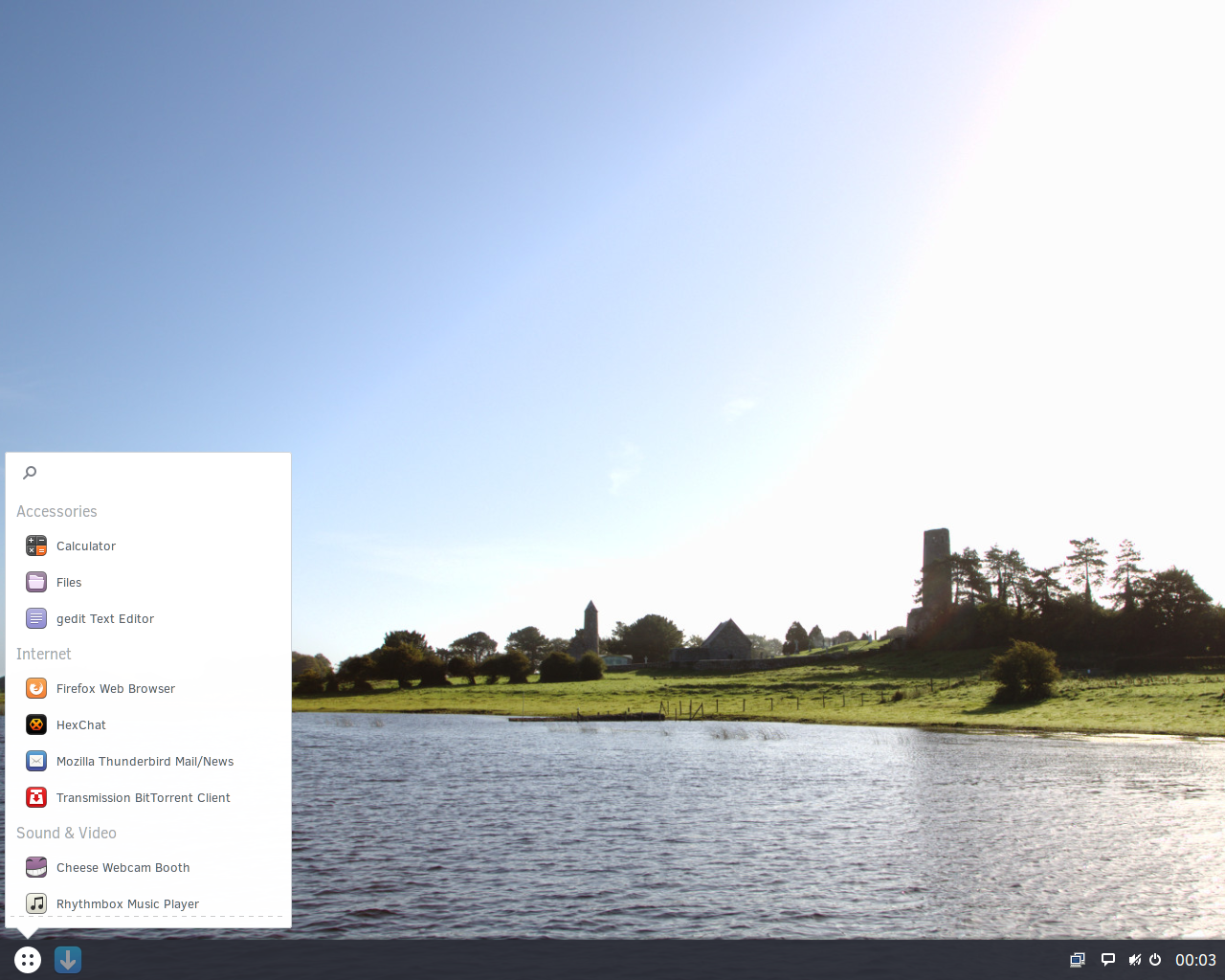 Solus desktop screenshot: 1.0 rc1