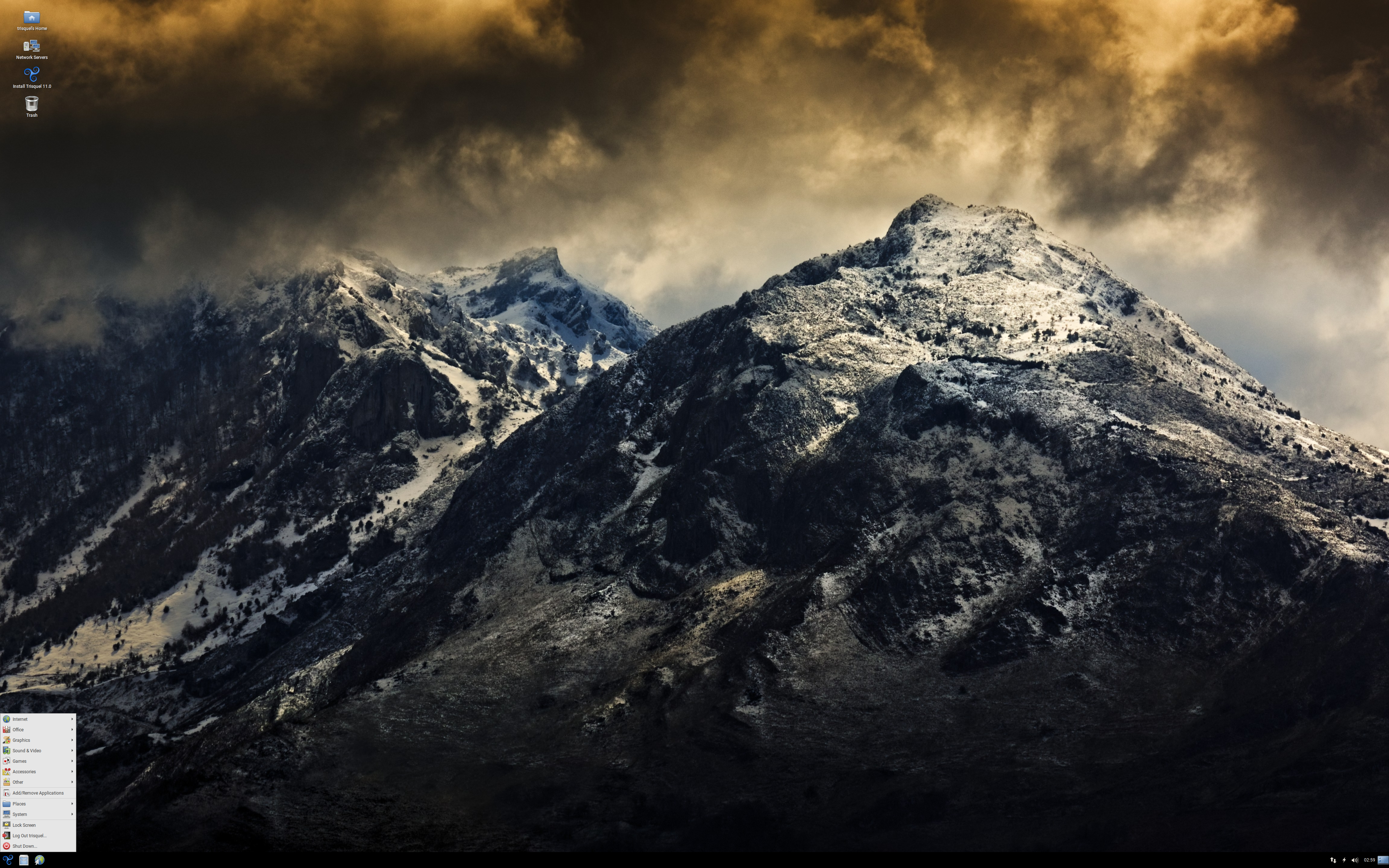 Trisquel desktop screenshot: 11.0