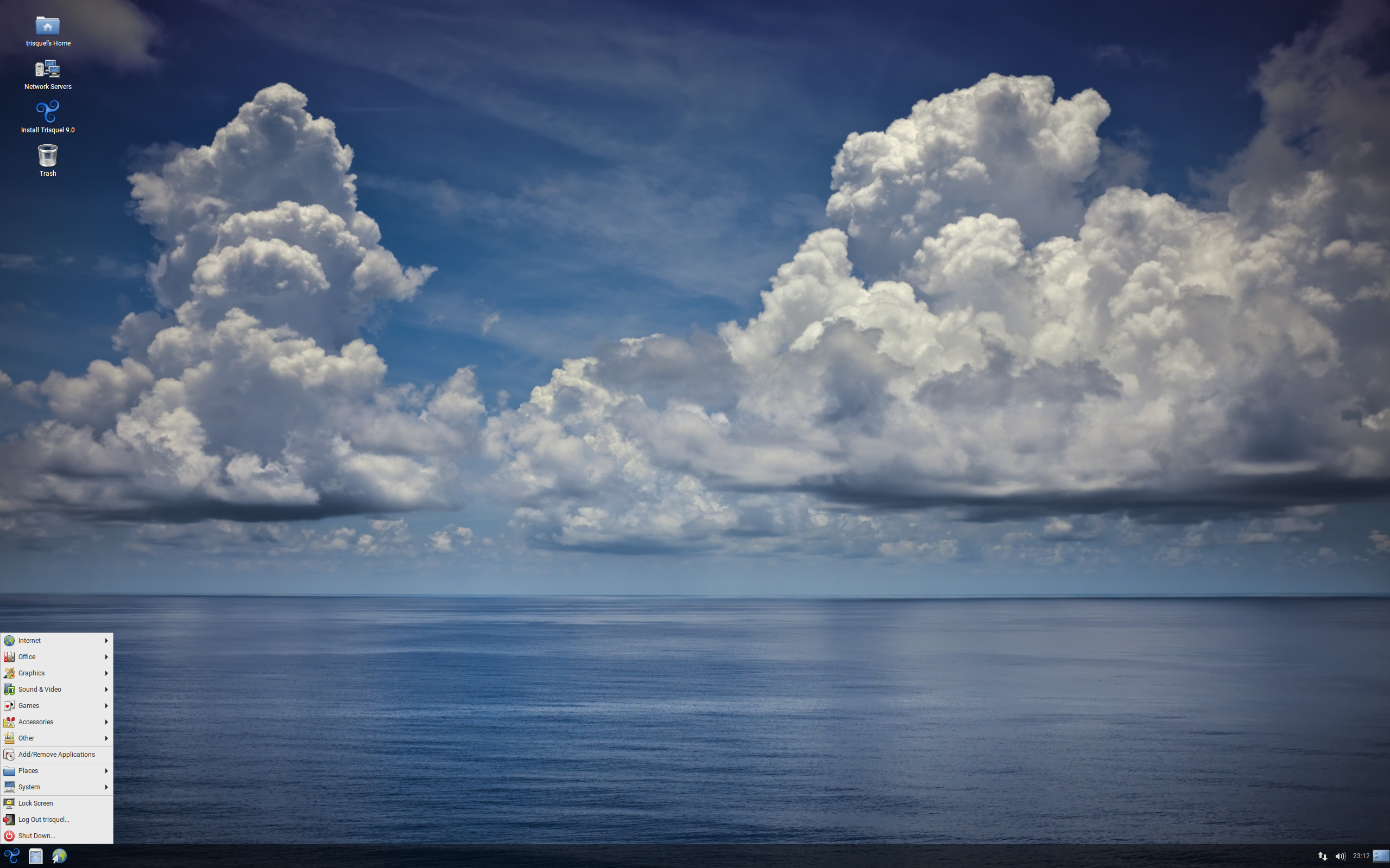 Trisquel desktop screenshot: 9.0