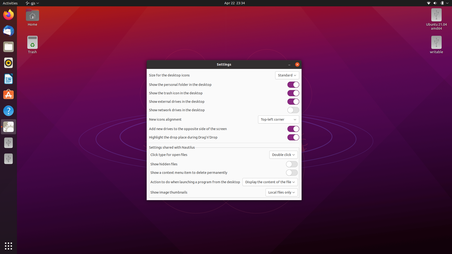 Ubuntu desktop screenshot: 21.04 desktop icons settings