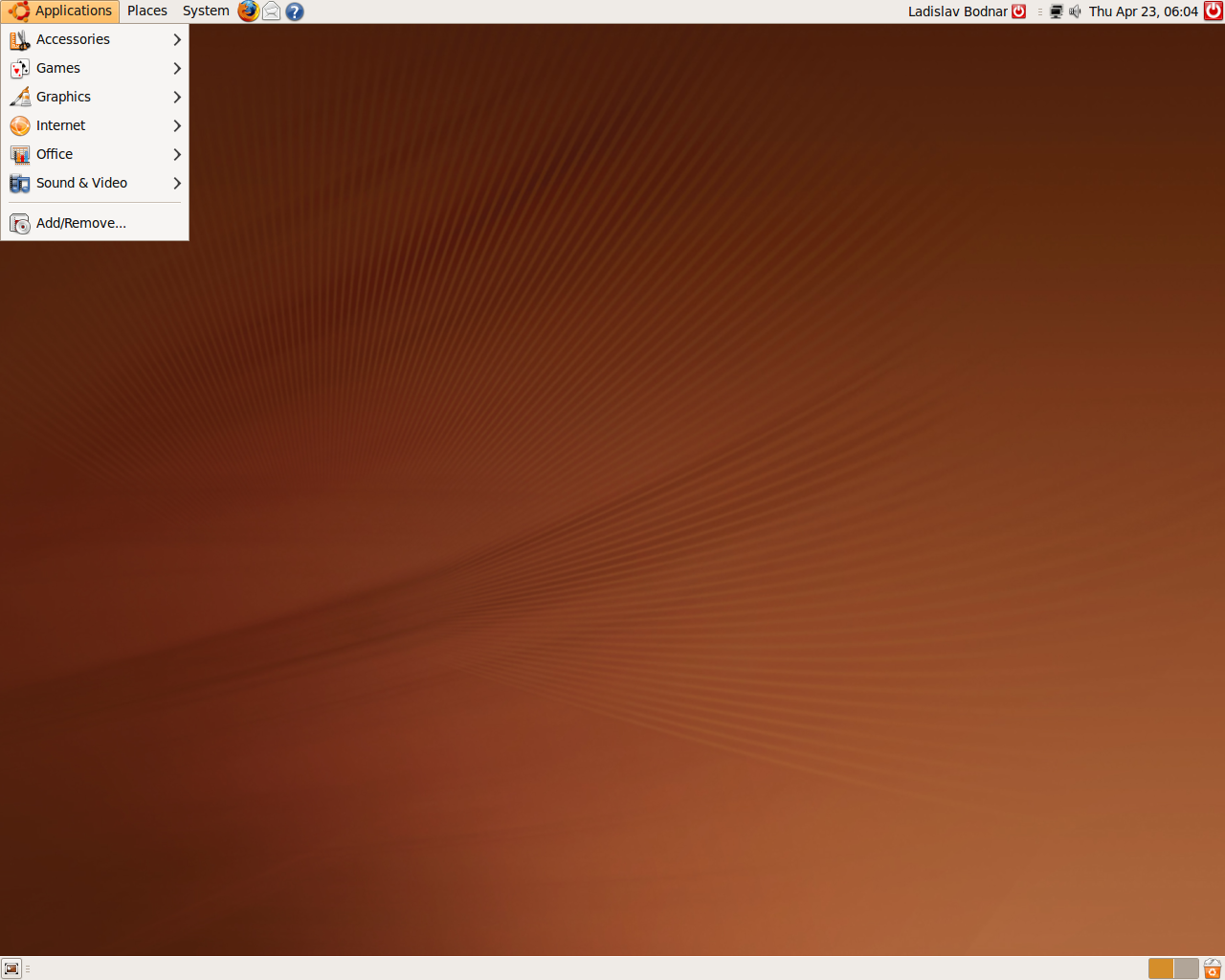 Ubuntu desktop screenshot: 9.04
