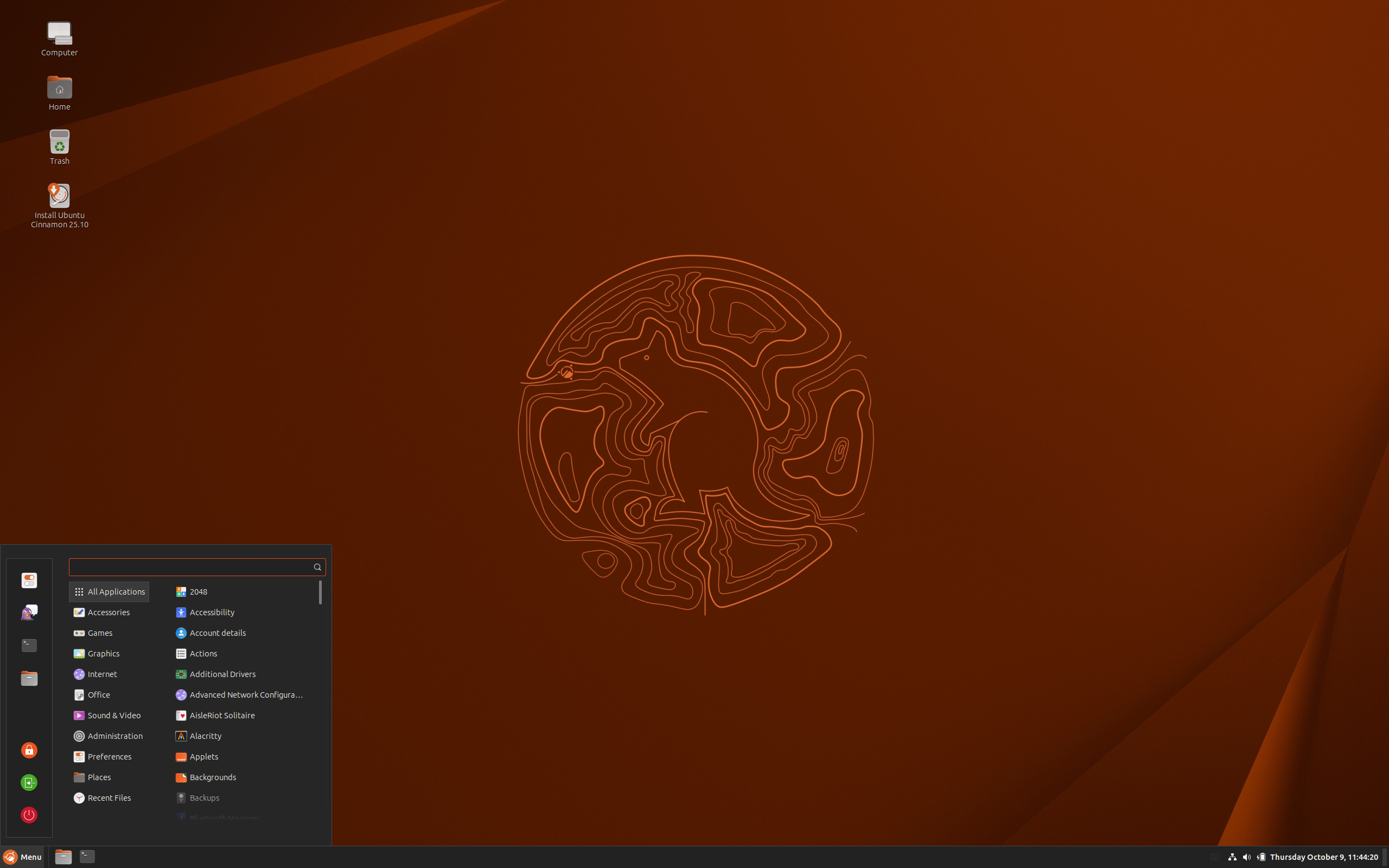 Ubuntu Cinnamon desktop screenshot: 25.10