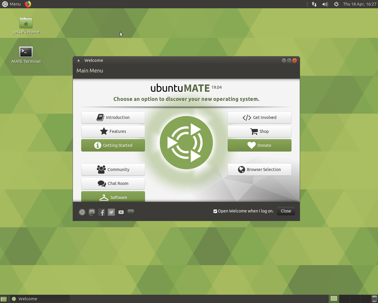 Ubuntu MATE desktop screenshot: 19.04 welcome