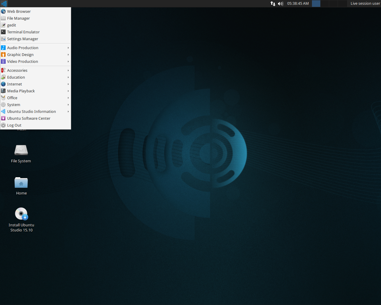 Ubuntu Studio desktop screenshot: 15.10