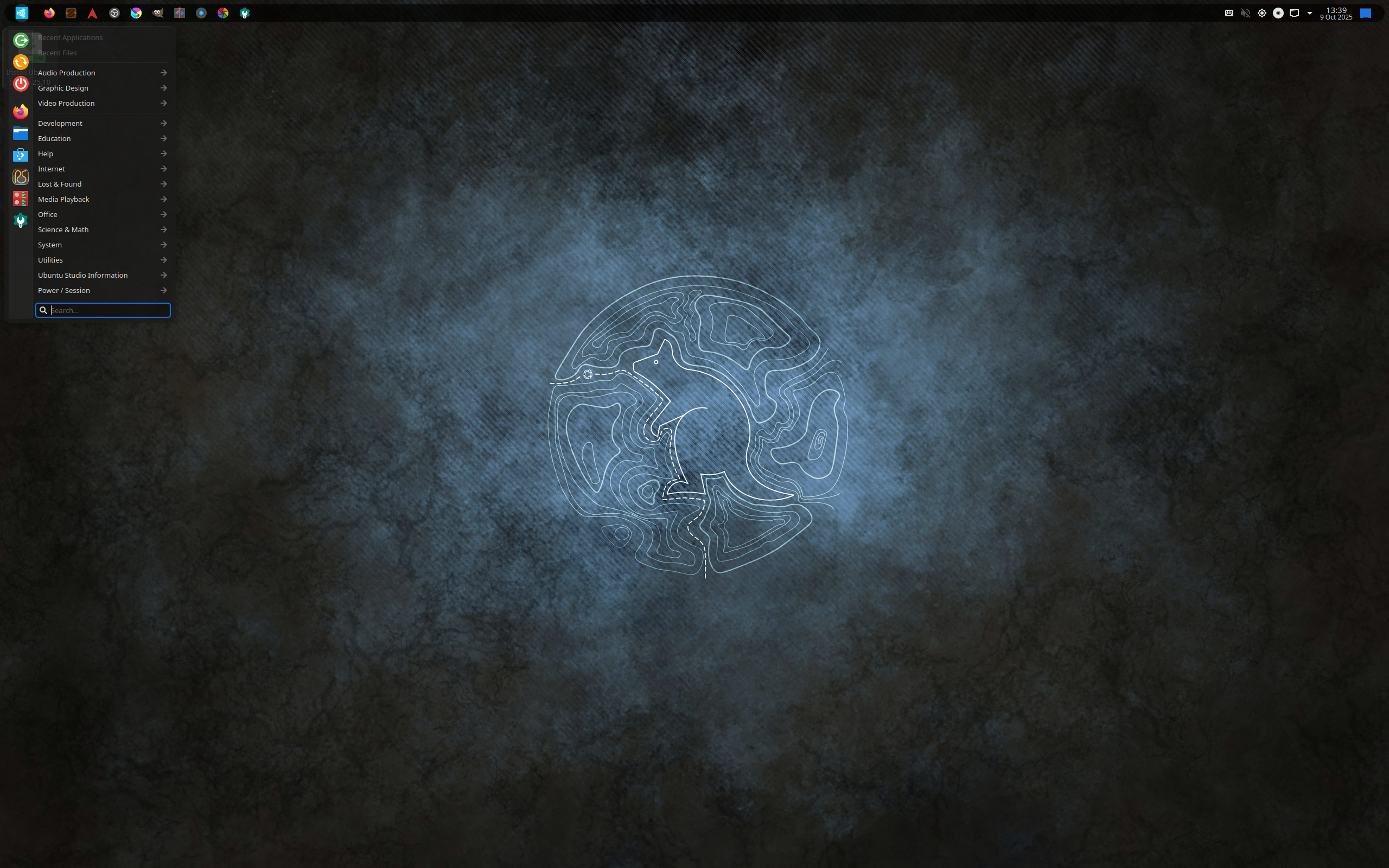 Ubuntu Studio desktop screenshot: 25.10