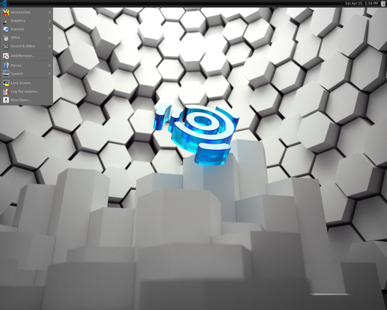 Ubuntu Studio desktop screenshot: 9.04