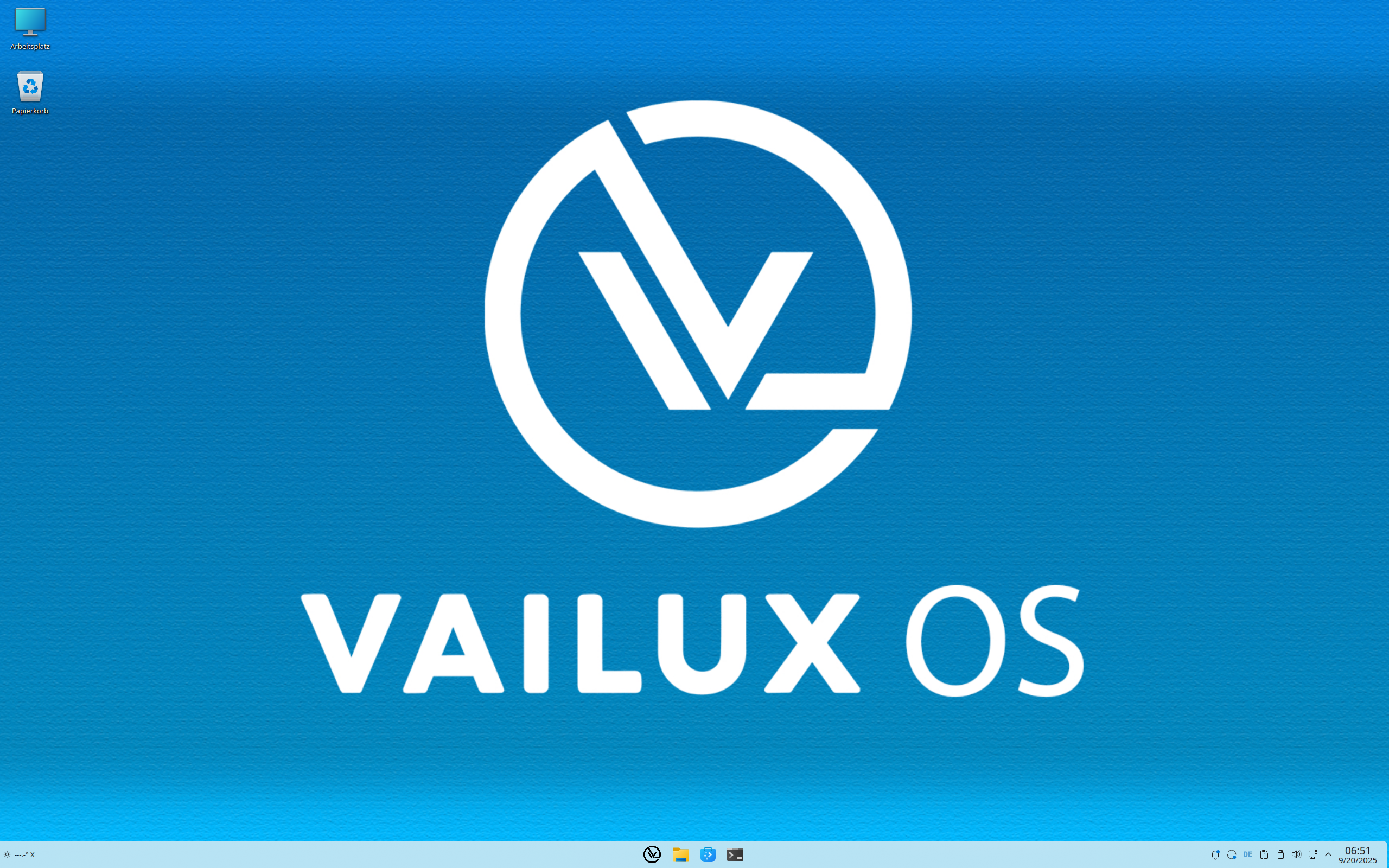 VailuxOS desktop screenshot: 1.4